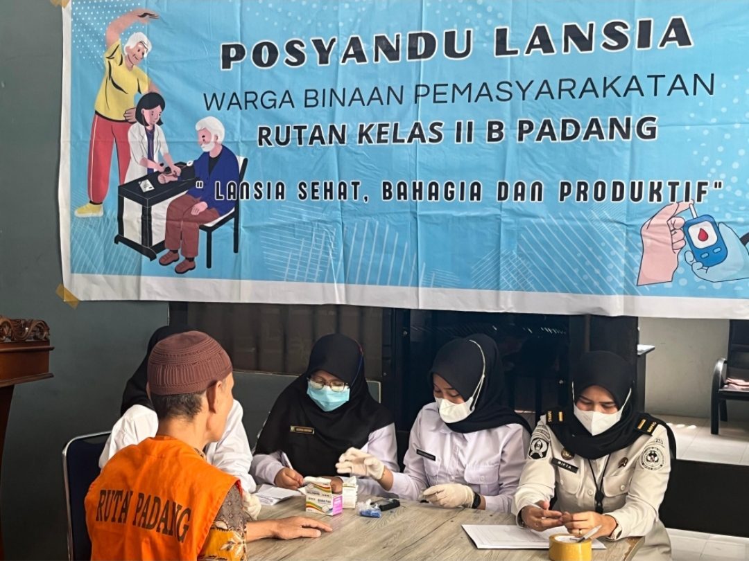 tak-pilih-kasih,-rutan-padang-prioritaskan-kesehatan-warga-binaan-lansia