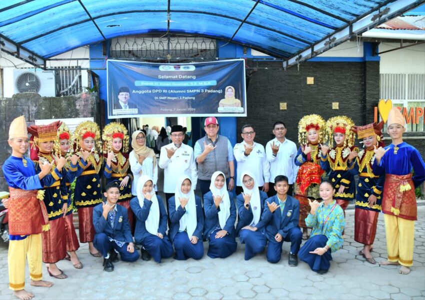 sinergi-wujudkan-‘padang-juara’,-maigus-nasir-dan-irman-gusman-salurkan-beasiswa-pip