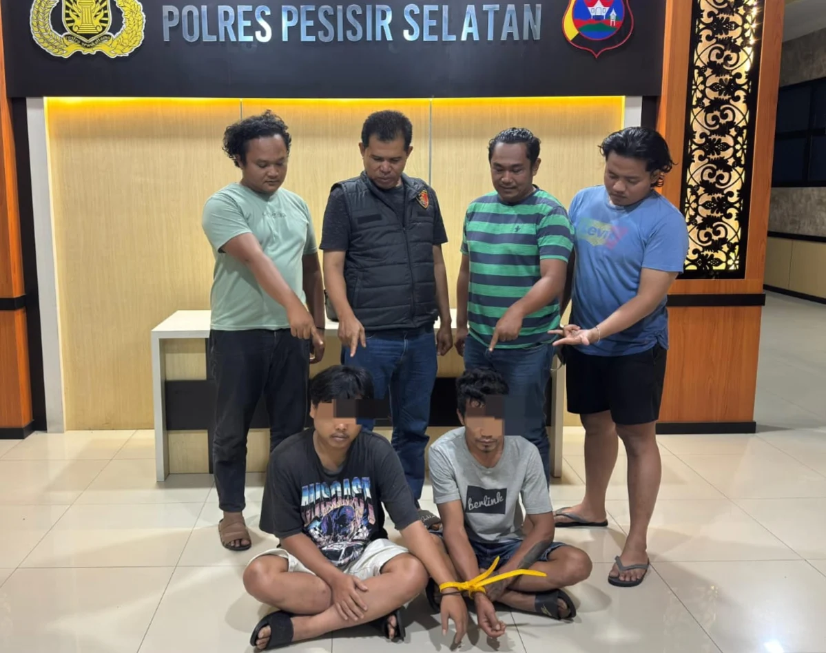 dua-pria-di-ranah-pesisir-pessel-tak-berkutik-saat-digerebek-polisi-saat-kedapatan-transaksi-sabu