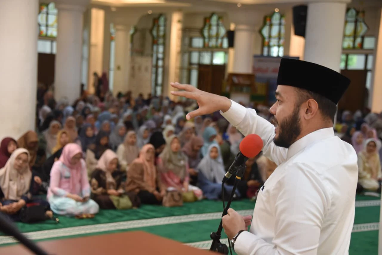 lewat-wirid-bulanan,-fadly-amran-ajak-asn-padang-terlibat-aktif-pulihkan-dampak-bencana