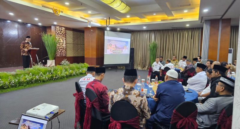 gubernur-rangkul-perantau-bantu-korban-bencana-di-sumbar,-donasi-terkumpul-rp1-miliar
