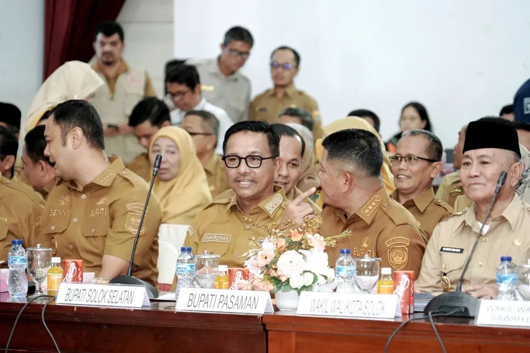 pusat-tekankan-pentingnya-sinergi-lintas-sektor-dalam-penanganan-bencana