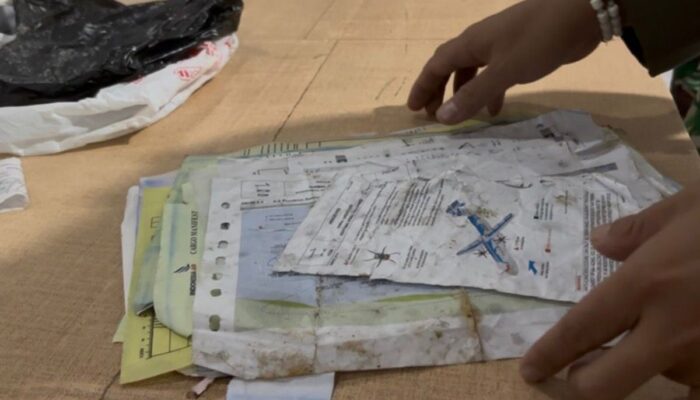 Warga Temukan Dokumen Indonesia Air Transport, Tim SAR Bergerak