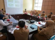 Keterbatasan Personel Hambat Penanganan Anjing Liar di Tanah Datar
