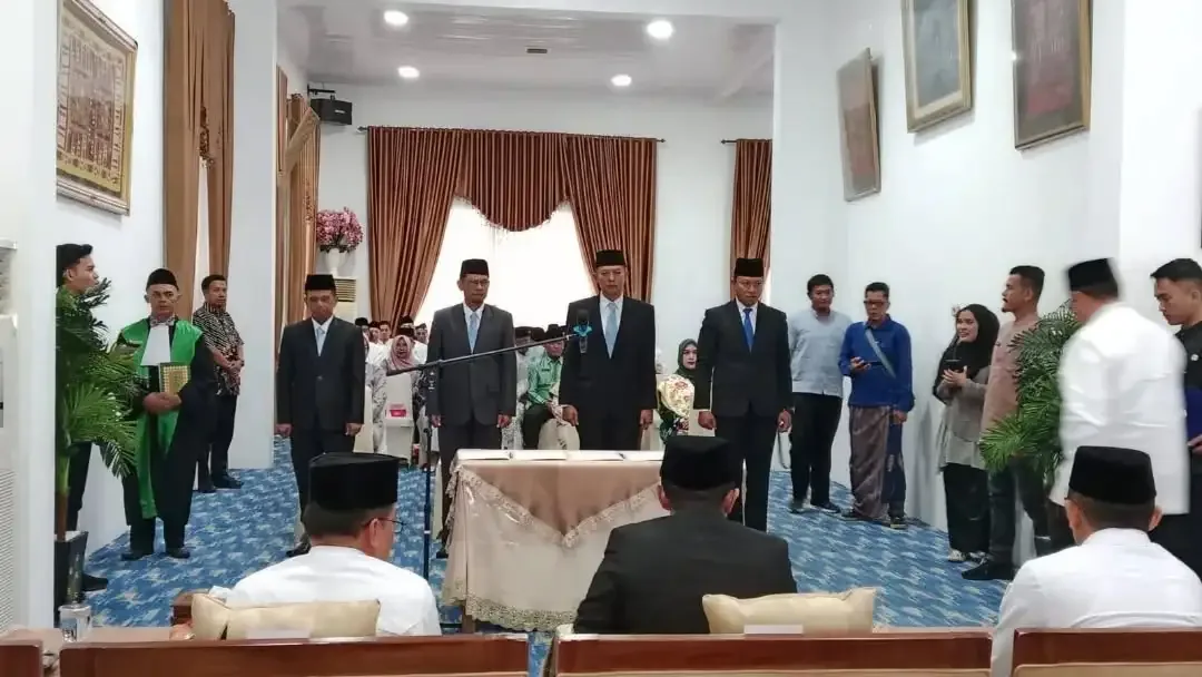 Pemerintah Kabupaten Tanah Datar melaksanakan Pelantikan dan Pengambilan Sumpah/Janji Jabatan Pejabat Tinggi Pratama di lingkungan Pemerintah Kabupaten Tanah Datar pada Kamis, 02 Januari 2026