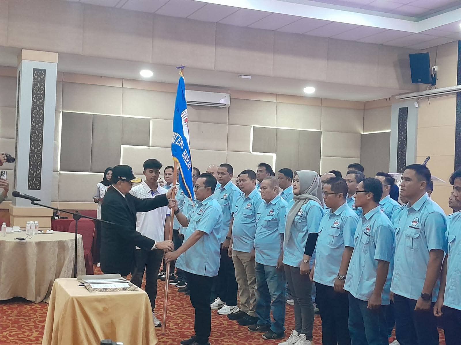 bupati-tanah-datar-eka-putra-kembali-pimpin-pbvsi-sumbar-periode-2025-2029