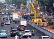 Jakpro Percepat Pembangunan LRT Jakarta, Targetkan Beroperasi Agustus 2026