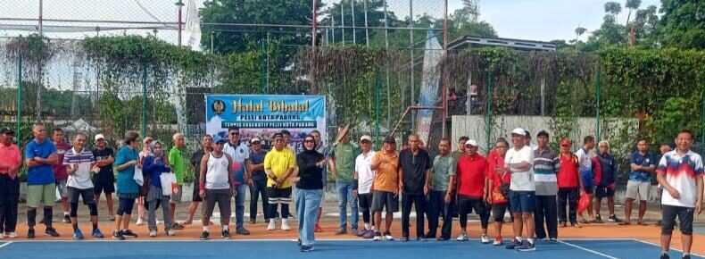tenis-eksekutif-ditabuh-wako,-diramaikam-20-klub-dan-puluhan-petenis