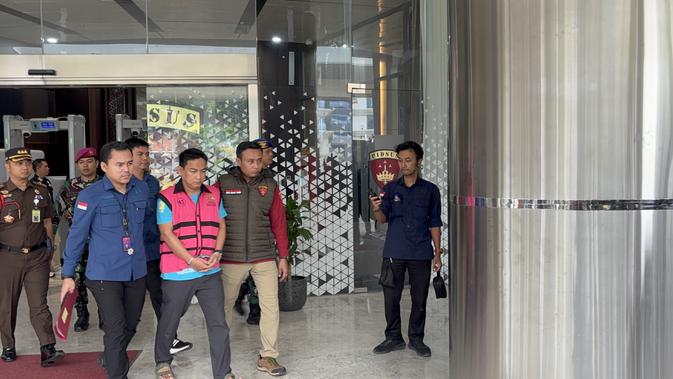 ketua-ombudsman-tersangka-korupsi,-menteri-hukum-mengaku-belum-tahu-kasusnya