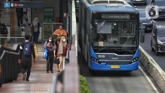 transjakarta-rute-baturasi-grogol-dihentikan-sementara-buntut-kebakaran-apartemen-mediterania