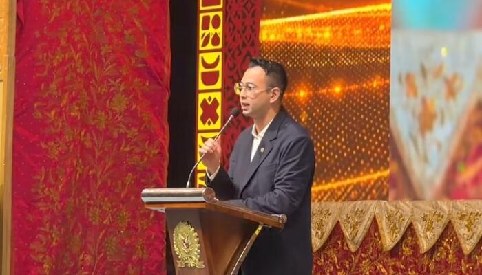 DPP IKM Dikukuhkan, Raffi Ahmad Sampaikan Salam Hangat Presiden untuk Urang Minang