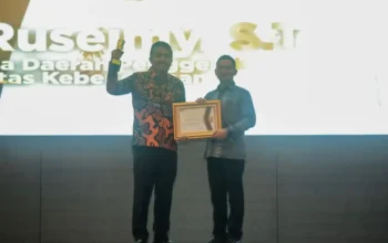 Wagub Sumbar Terima Penghargaan Penggerak Solidaritas Kebencanaan Nasional