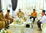 Wali Kota saat menerima audiensi jajaran panitia penyelenggara Padang International Animation & Game Expo (PIAGEX) Hero 2026, di Kediaman Resmi Wali Kota, Selasa (28/4/2026).