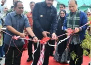tjsl-pln-bangun-toilet-di-enam-sekolah-di-padang,-lingkungan-belajar-kian-sehat-dan-nyaman