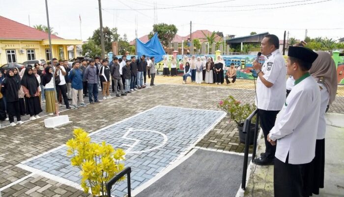 Wali Kota Pariaman Beri Arahan 182 Calon Mahasiswa Saga Saja Plus