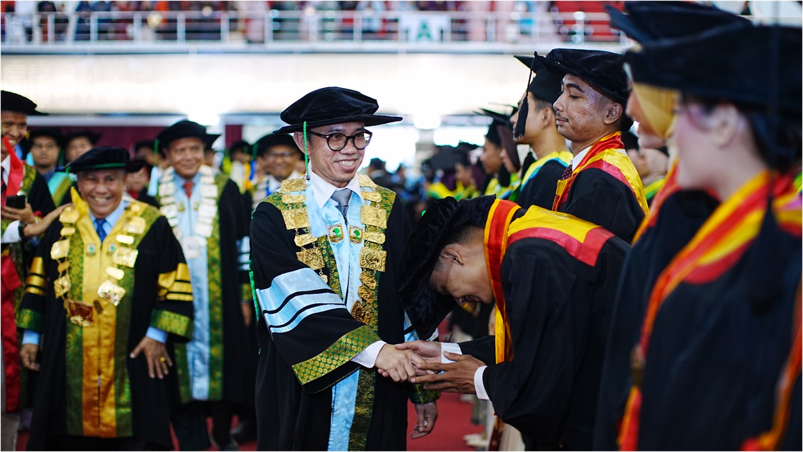 ai-dan-dunia-kerja-berubah-cepat,-rektor-unand-minta-lulusan-jadi-generasi-future-ready