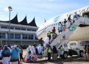kloter-14-resmi-berangkat,-operasional-pemberangkatan-haji-embarkasi-padang-2026-berakhir