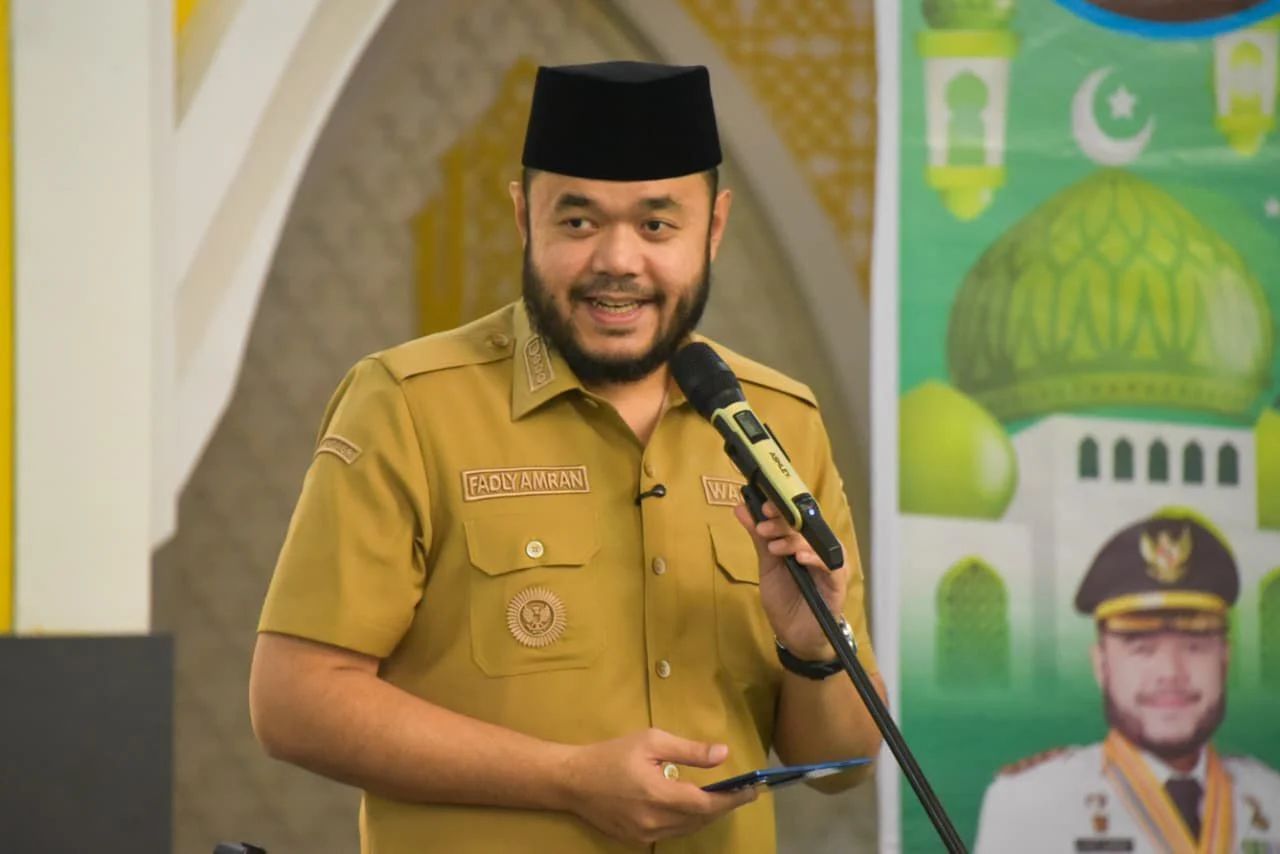 laksanakan-perintah-wako-fadly-amran,-disdikbud-padang-bantu-dua-siswa-tetap-lanjut-sekolah