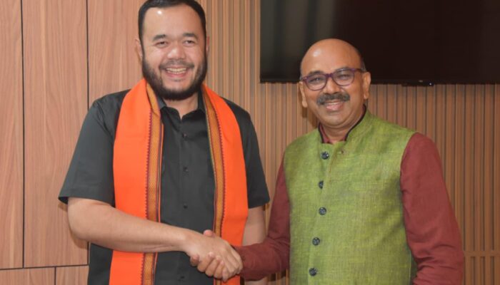 Pemko Padang Jajaki Kerja Sama Pendidikan dengan India