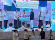 di-depan-prabowo,-kejagung-pamer-tumpukan-uang-rp-10-triliun