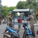 satpol-pp-padang-bongkar-lapak-pkl-yang-kembali-gunakan-trotoar-dan-fasilitas-umum