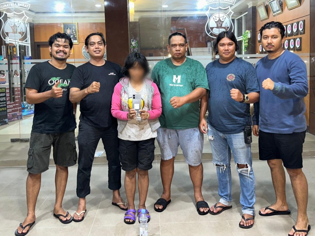 polresta-padang-ungkap-kasus-pencurian-hp-di-kawasan-lubeg,-pelaku-seorang-irt-berhasil-diamankan