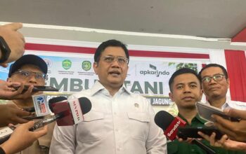 Wamen Transmigrasi Dorong Peningkatan Produktivitas Petani Karet Nasional