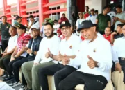 Jalan Santai dan Senam Massal Gebyar Gebu Minang Kota Padang, di kawasan Car Free Day Jalan Sudirman dan Lapangan Kantor Gubernur Sumbar, Minggu (17/5/2026) pagi. Foto : Istimewa