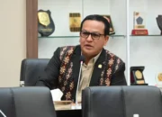 Anggota Badan Legislasi (Baleg) DPR RI Umbu Kabunang Rudi Yanto Hunga dalam Rapat Dengar Pendapat Umum (RDPU) Baleg DPR RI di Nusantara I, Senayan, Jakarta, Senin (18/5/2026). Foto: Mares/Mahen