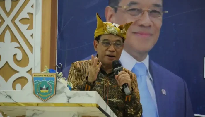 Wamenkes Dorong Penguatan SDM Kesehatan RSUD Padang Panjang