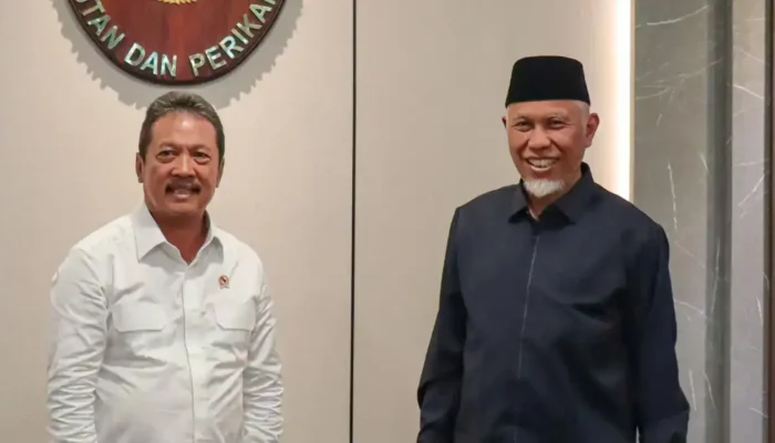 Gubernur Mahyeldi Paparkan Strategi Ekonomi Biru Sumbar ke Menteri KKP