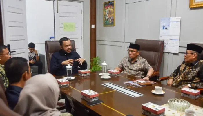 Pemko Padang Aktifkan Pendidikan Agama Islam Siswa SMP-MTs