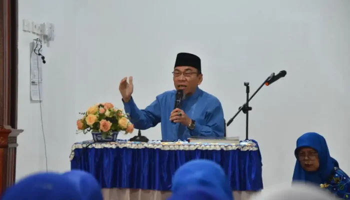 Wawako Padang Dorong BKMT Kuranji Sukseskan Padang Juara