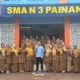 Anggota Komisi IV DPR RI Rahmat Saleh saat menjadi inspektur upacara di sekolah tersebut, Senin (4/5/2026).