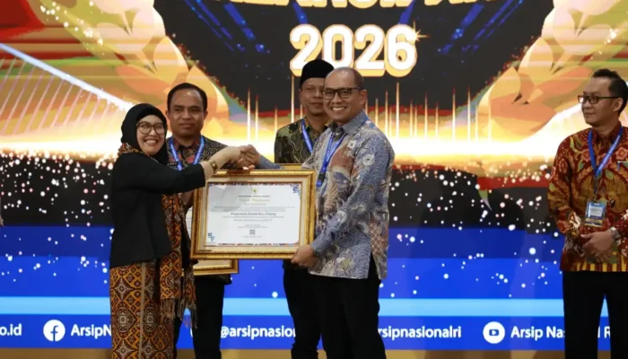 Pemko Padang Raih Penghargaan Kearsipan Kategori Sangat Memuaskan Nasional