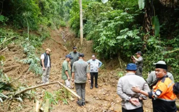 BNPB Salurkan Bantuan Darurat Untuk Tanah Datar