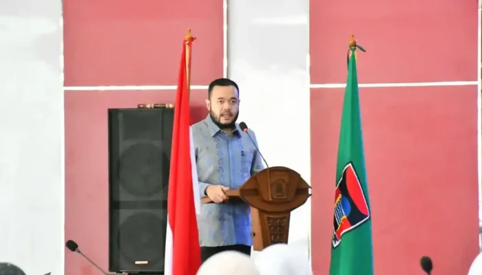 Wali Kota Fadly Amran Lepas 60 Penerima Beasiswa Kuliah ke Guangdong China