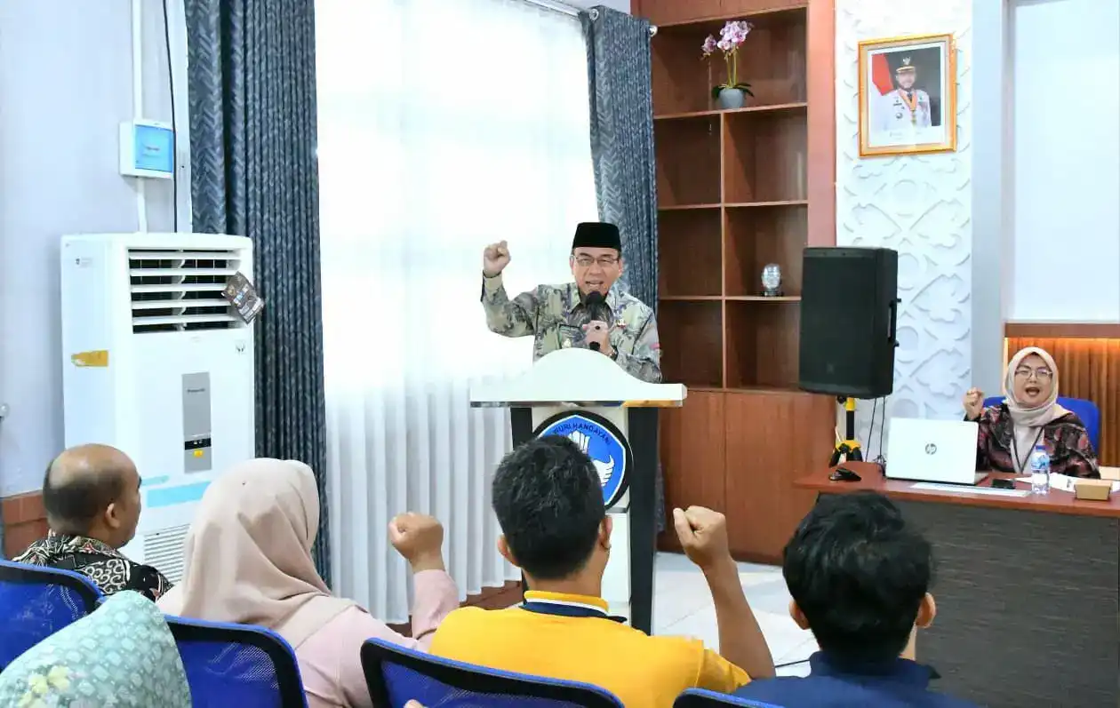 Workshop Peningkatan Kompetensi Operator ATS Kelurahan se-Kota Padang