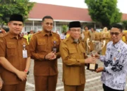 Penyerahan Piala Pemenang Olimpiade Olahraga Siswa Nasional (O2SN) Tingkat SD dan SMP se-Kota Padang Tahun 2026