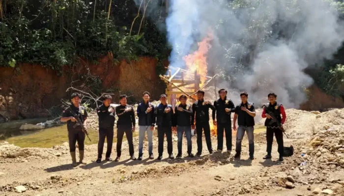 Polres Solsel Musnahkan Lokasi Tambang Emas Ilegal