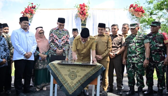 Gubernur Mahyeldi Resmikan SMP Islam Darul Hakim Limapuluh Kota