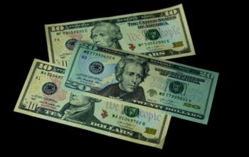 Tekanan Global Berlanjut, Nilai Tukar Rupiah Terkoreksi ke Level Rp17.914