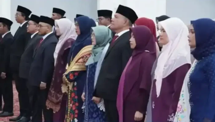 Wali Kota Bukittinggi Lantik 45 Pejabat Baru