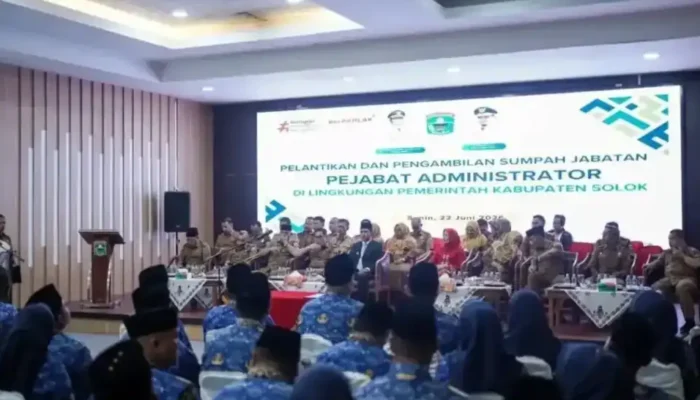 Bupati Solok Lantik 59 Pejabat Administrator