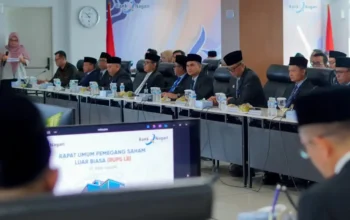 RUPSLB Bank Nagari Tetapkan Sutan Emir Hidayat Jadi Dewan Pengawas Syariah
