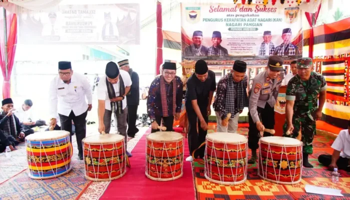 Perkuat Peran Adat, Pengurus KAN Pangian Resmi Dilantik untuk Periode 2026-2032
