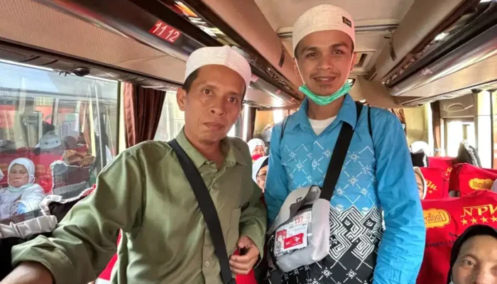 Tunaikan Amanah, Dua Bersaudara Asal Sumbar Berangkat Haji Demi Orang Tua