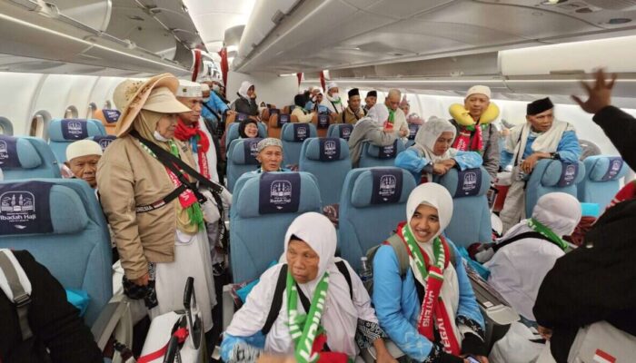 Ribuan Jemaah Haji Indonesia Mulai Kembali Ke Tanah Air