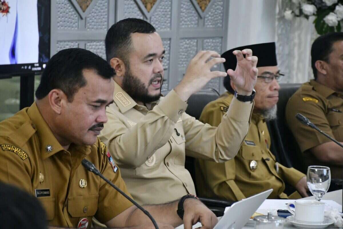 Pemko Padang menggelar rapat koordinasi khusus di Rumah Dinas Wali Kota Padang, Senin (22/6/2026). Foto : Istimewa
