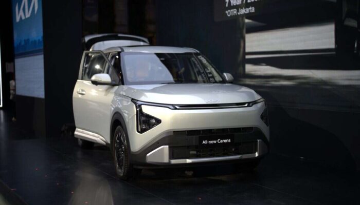 Kia Hadirkan Kenyamanan bagi Keluarga pada The All New Carens